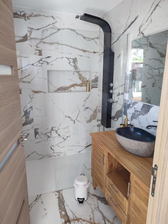 Magnifique Appartement 2 Chambres Avec 50 M2 De Jardin Privatif La Crau Εξωτερικό φωτογραφία